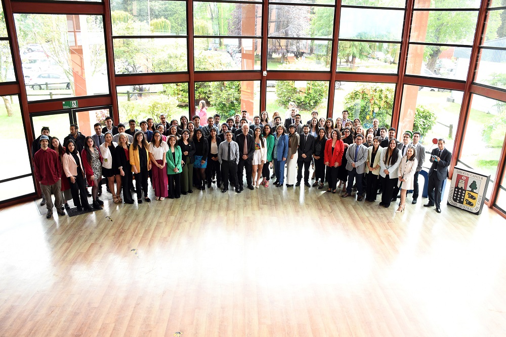 Más de 100 estudiantes se titularon y graduaron en la Facultad de Ciencias Forestales y Recursos Naturales
