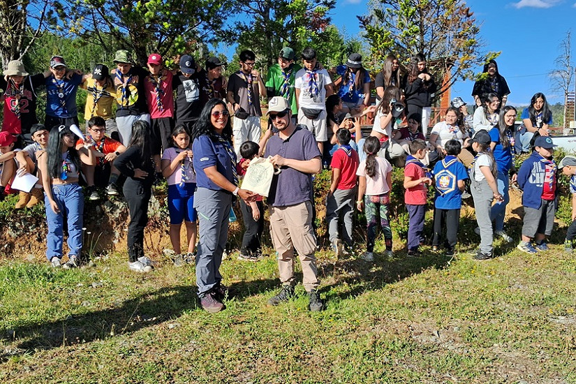 Grupo Guías y Scouts Los Conquistadores conocieron patrimonio natural de Los Ríos