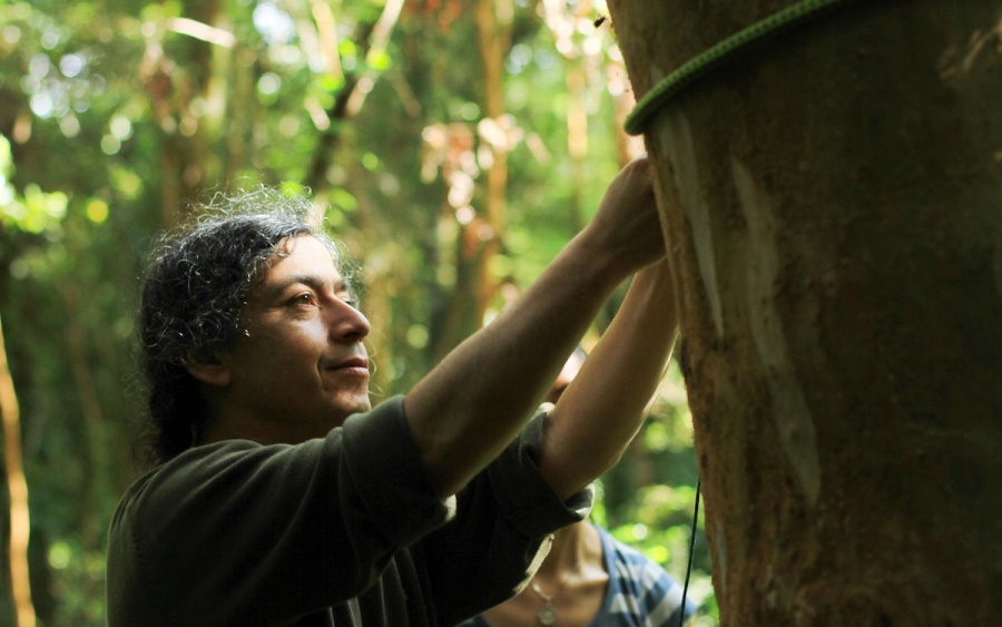 Dr. Iván Díaz asume como Director de Instituto de Conservación, Biodiversidad y Territorio