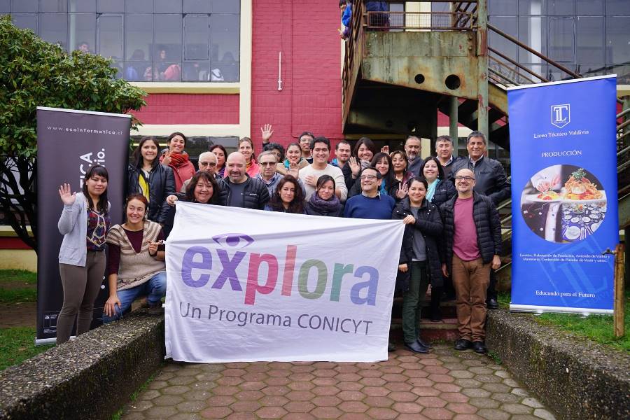 En taller de Explora: docentes crearon estaciones de monitoreo Ambiental