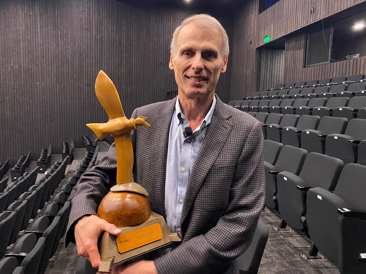 Investigador de la UACh recibe Premio Corma