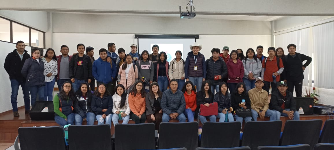 Académico UACh dicta charla a la comunidad estudiantil del Instituto Tecnológico Superior de Zacapoaxtla, México