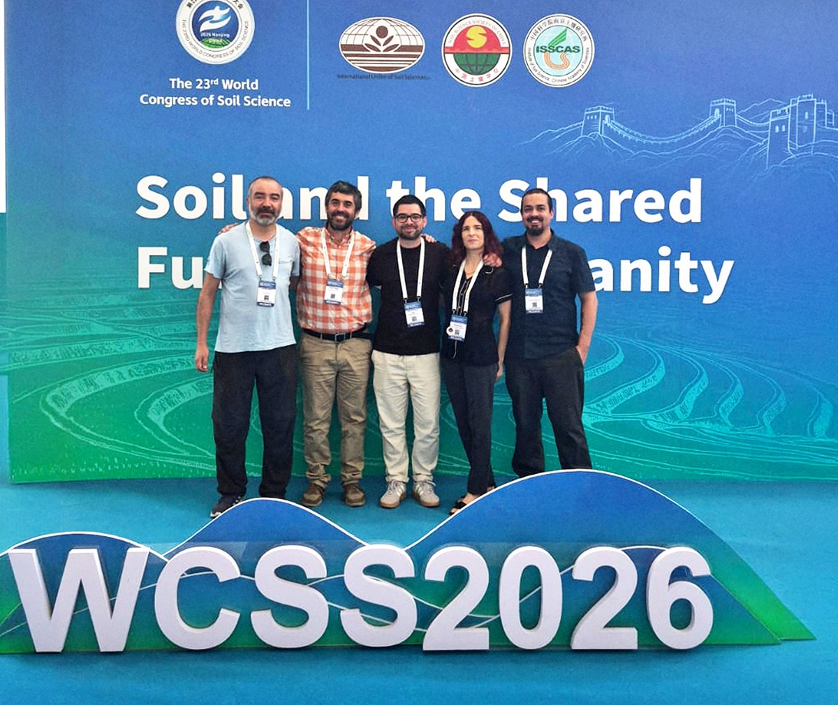 Especialista en suelos participa del 23° Congreso Mundial de Ciencias del Suelo en Nanjing, China