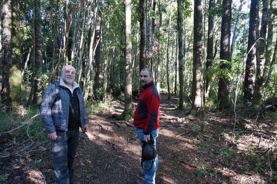 Investigador de la Universidad del Estado de Oregon  visita Facultad de Ciencias Forestales y Recursos Naturales