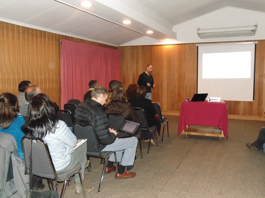 Proyecto busca integrar las especies raulí y coihue al mercado