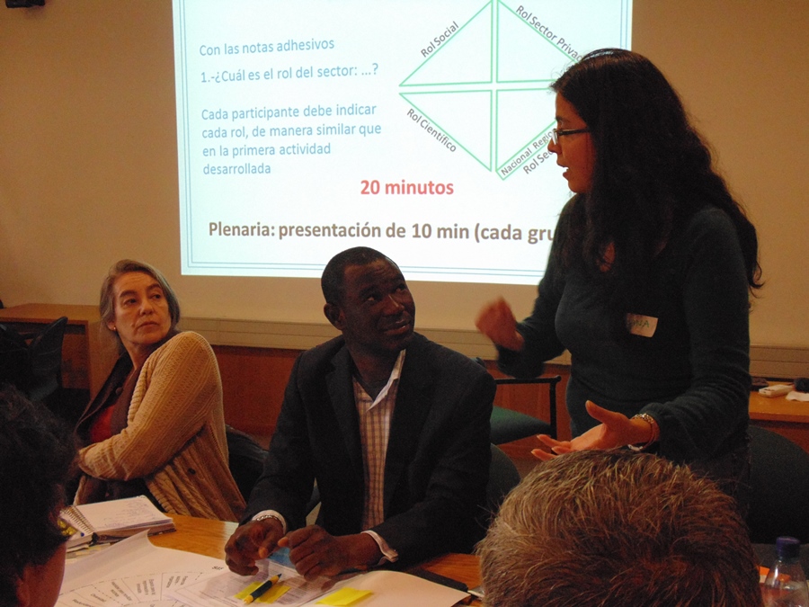 Centro de Ciencia del Clima y la Resiliencia  discutió en la UACh cómo se construye resiliencia en los territorios