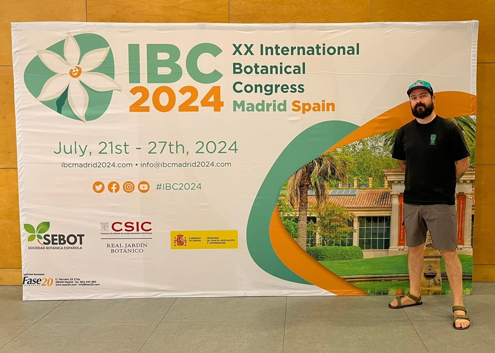 Estudiante de doctorado de la UACh realiza gira briológica en Europa