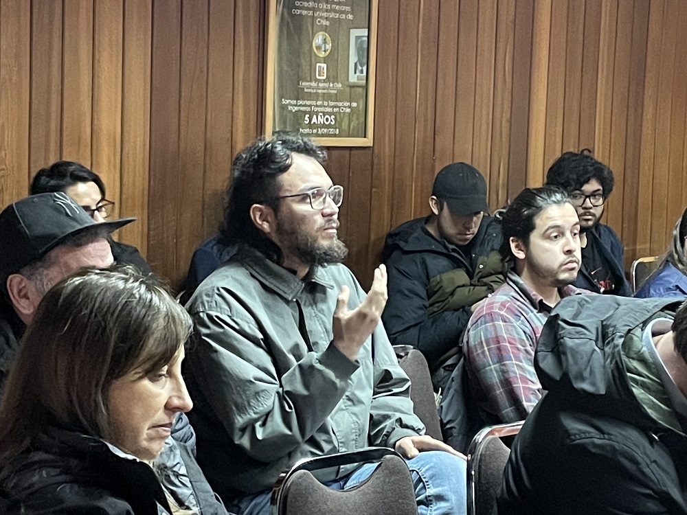 Dan la bienvenida a nuevos estudiantes de Ingeniería en Conservación de Recursos Naturales-Ingeniería Forestal