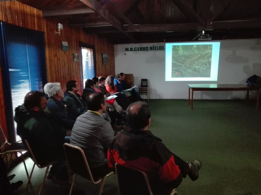Proyecto Sistema de Alerta Temprana llevó a cabo taller con CONAF
