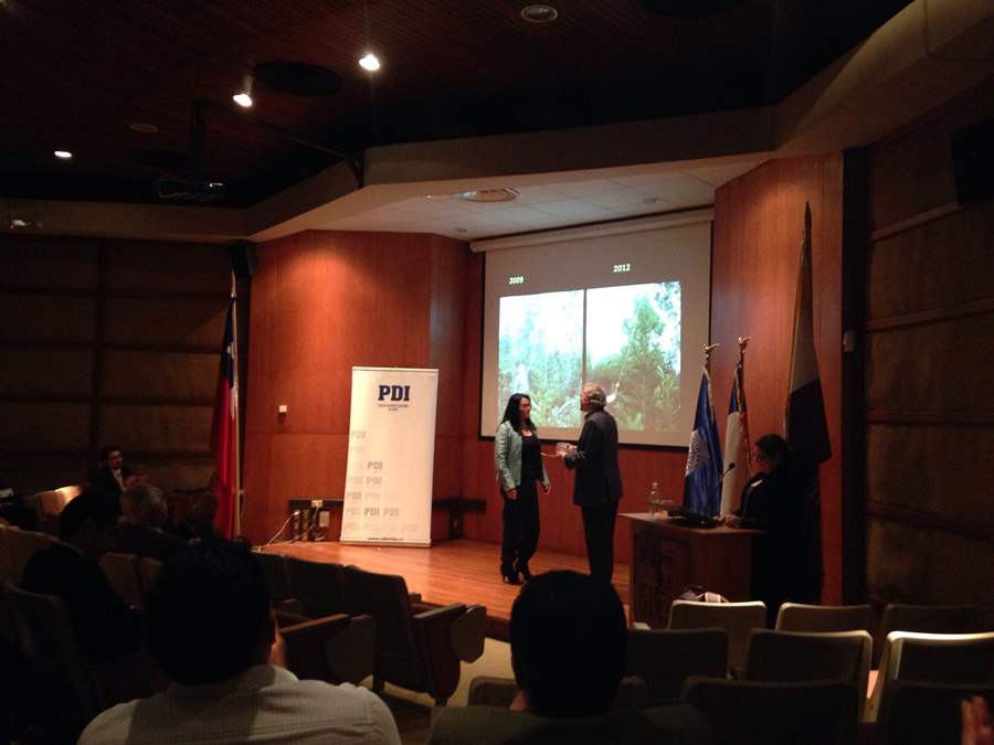 Académico de la UACh presentó a la dendrocronología como herramienta para la investigación del cambio climático y talas ilegales