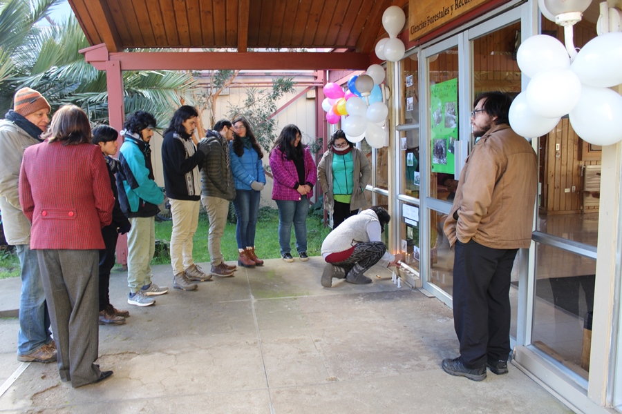 Estudiantes despidieron a compañera de Ingeniería en Conservación de Recursos Naturales