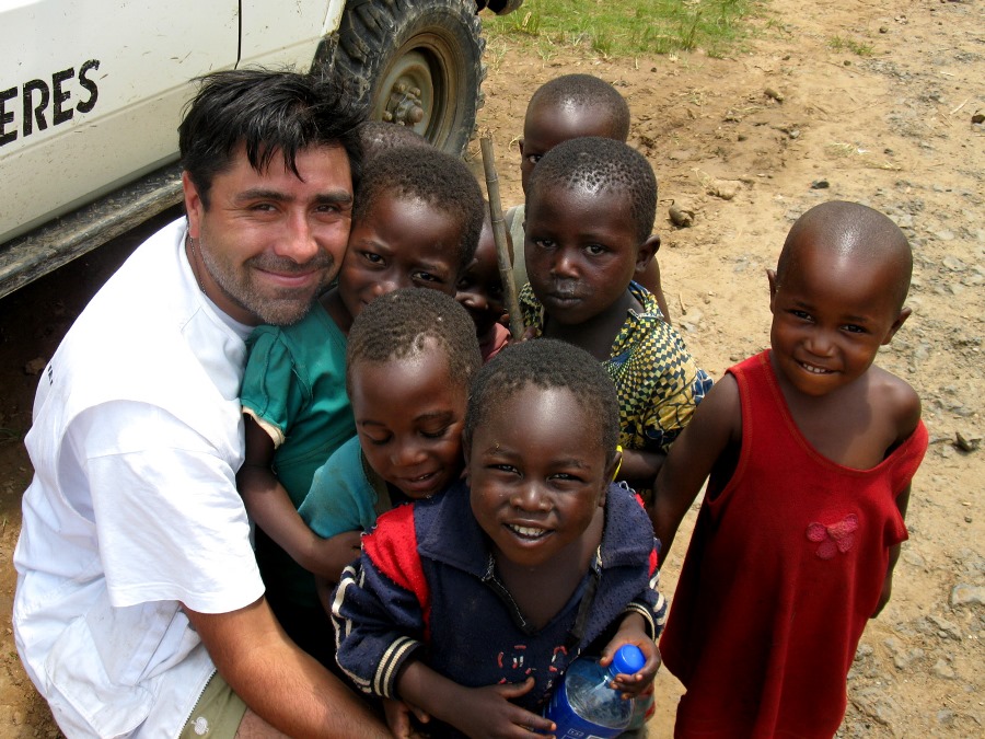 Leonardo Figueroa: Un ingeniero dedicado al trabajo humanitario