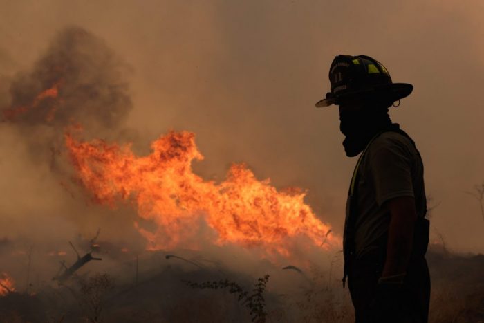 El Mostrador: Los incendios en la región de Valparaíso y la urgente necesidad de fortalecer la institucionalidad