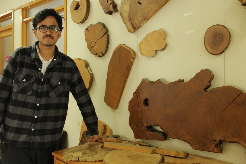 Estudiante de Geofísica realizó pasantía en Laboratorio de Dendrocronología y Cambio Global