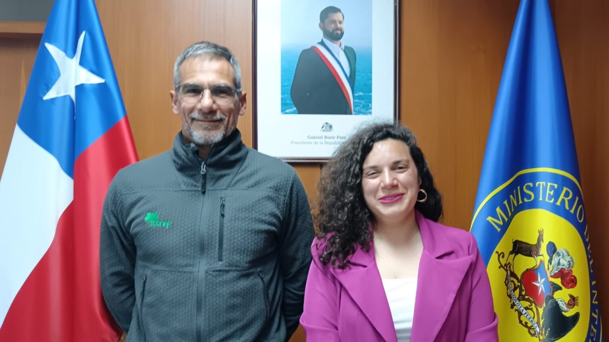 Alumni UACh es electo Director Regional de CONAF Los Lagos