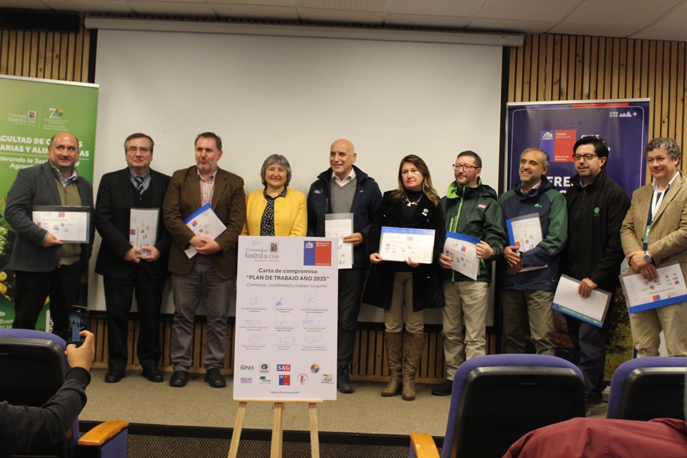 UACh y Seremi de Agricultura de Los Ríos presentaron Plan de Trabajo 2025