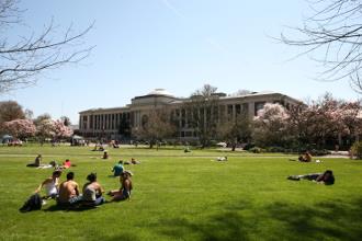 Delegación de Universidad del Estado de Oregon estrecha lazos con Facultad de Ciencias Forestales y Recursos Naturales de la UACh