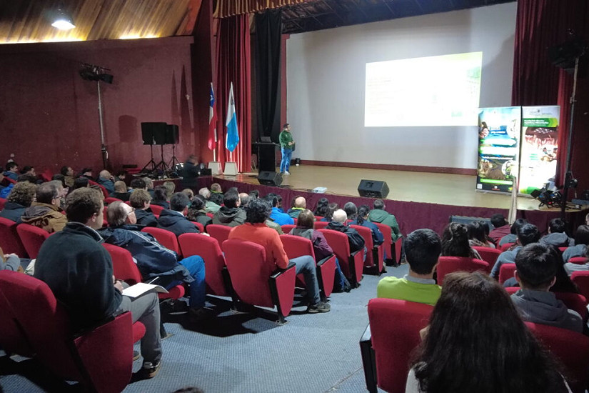 Analizaron aplicación de la Inteligencia Artificial en el sector silvoagropecuario de Los Ríos