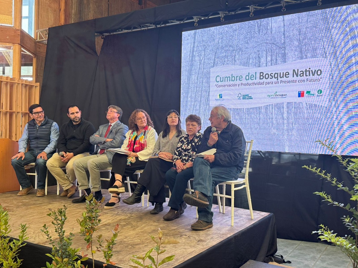 Destacan la importancia del manejo del bosque nativo en evento del área forestal