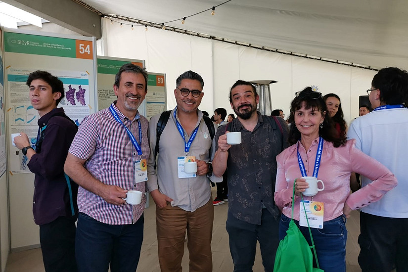 Especialista en incendios de California visita la UACh